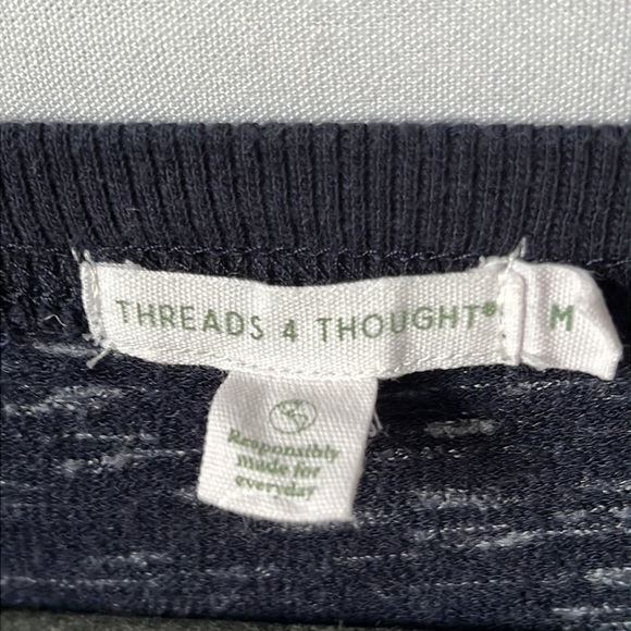 Thread 4 Thoughts Activewear Top - Picture 2 of 14